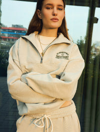 Graphic Zipped Sweatshirt